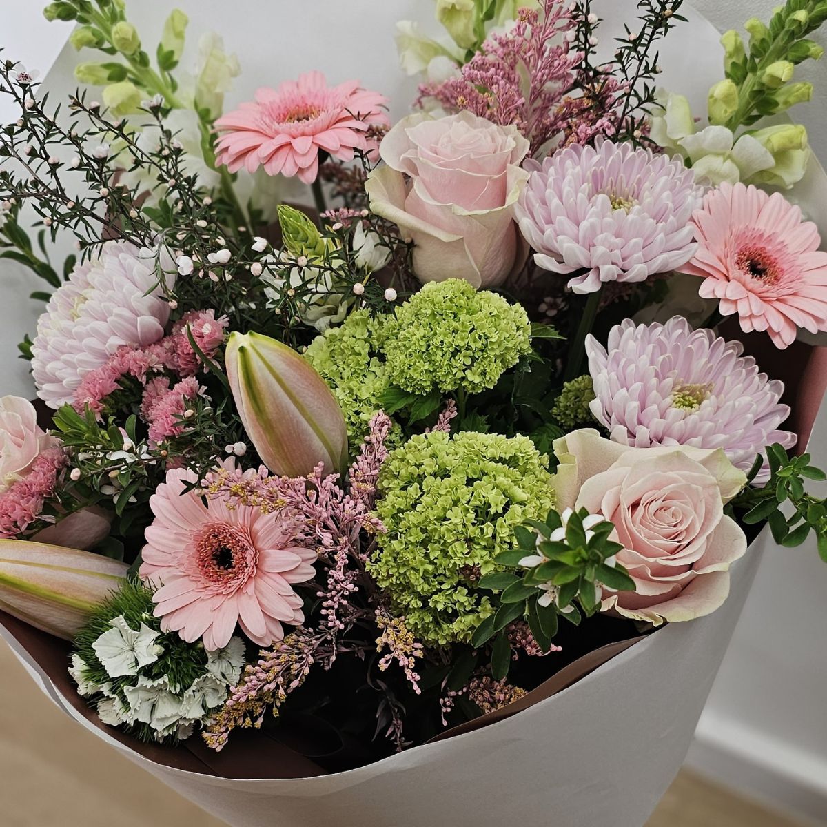 Pink & White Bouquet